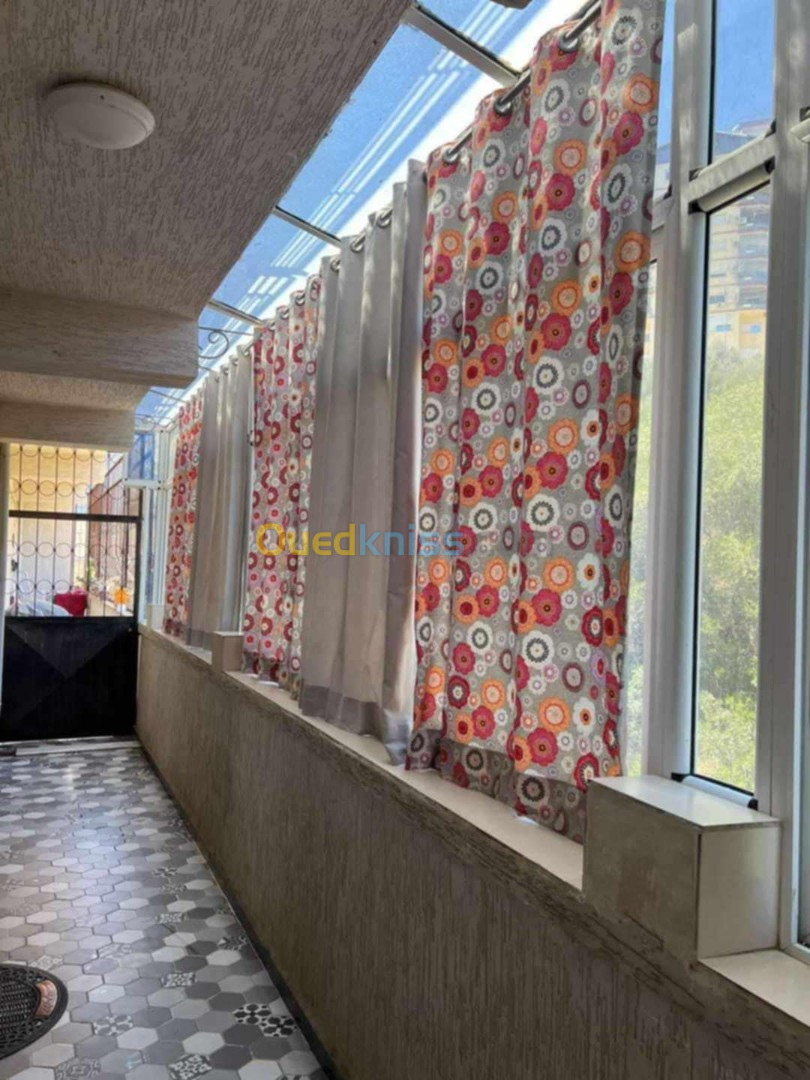 Location Duplex F4 Annaba Annaba