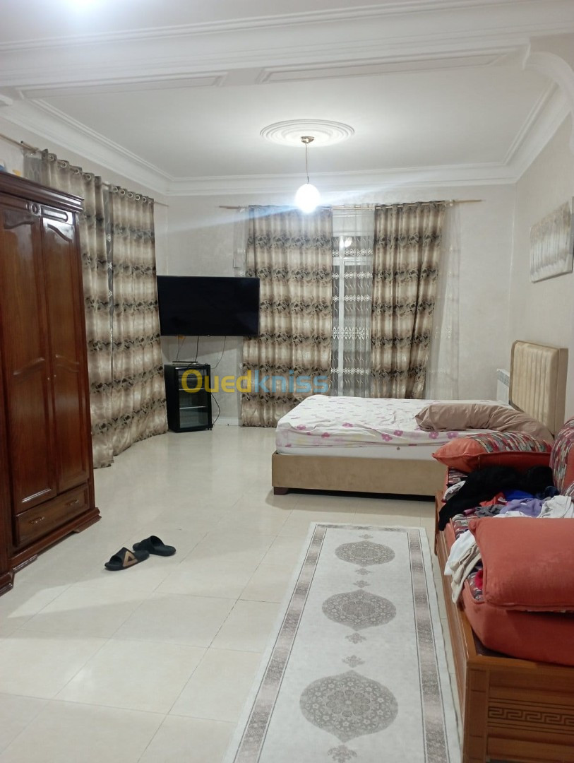 Location Appartement F4 Annaba Annaba