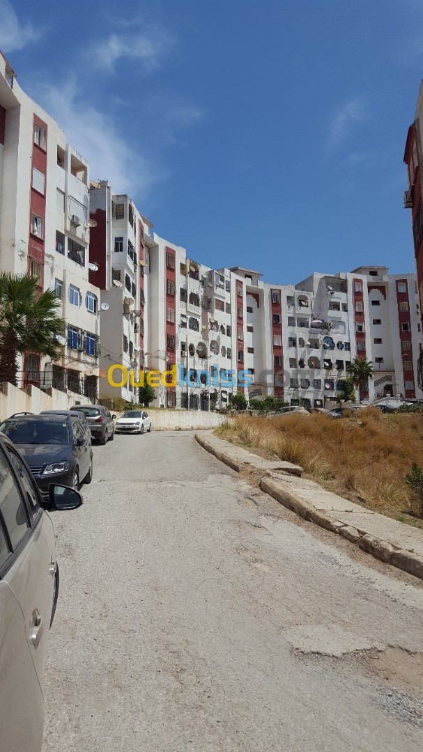 Location Appartement F4 Annaba Annaba