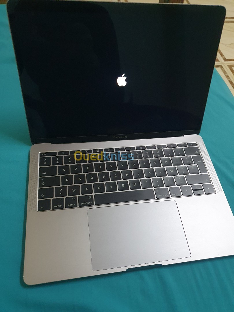 Macbook Pro 2017 libre officiel Cycle 336