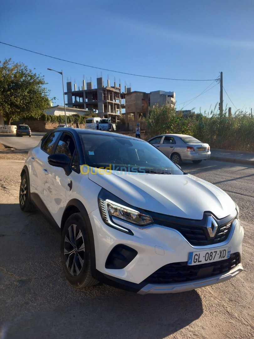 Renault Captur 2023 Evolition