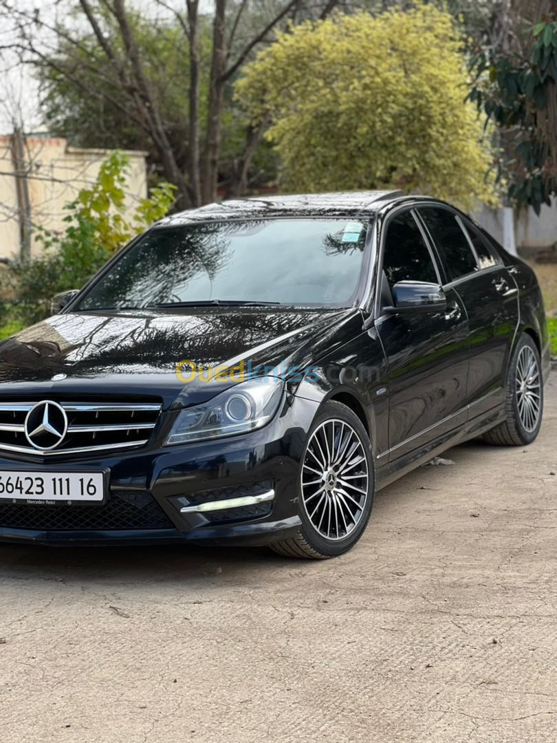 Mercedes Classe C 2011 C250