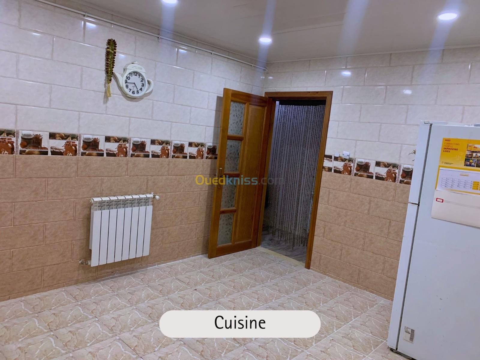 Vente Appartement F5 Alger Bordj el bahri