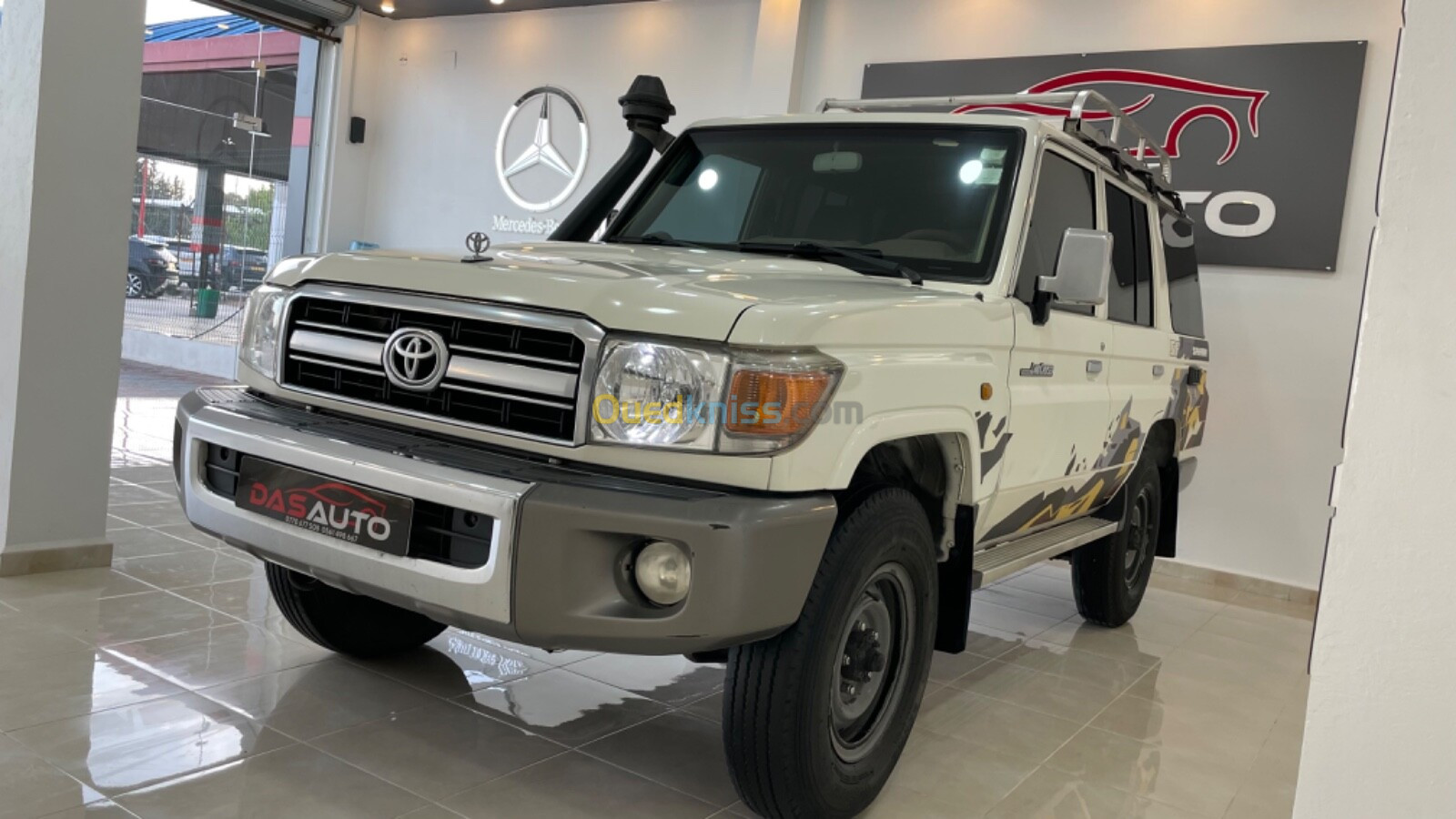 Toyota Land Cruiser 2016 4WD LX