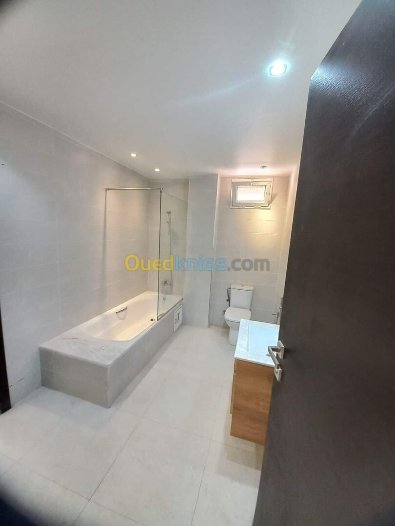 Vente Appartement F2 Alger Bordj el kiffan