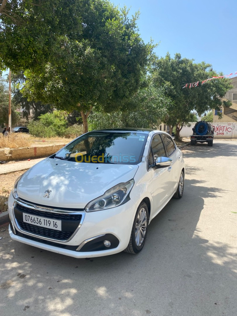 Peugeot 208 2019 Allure Facelift