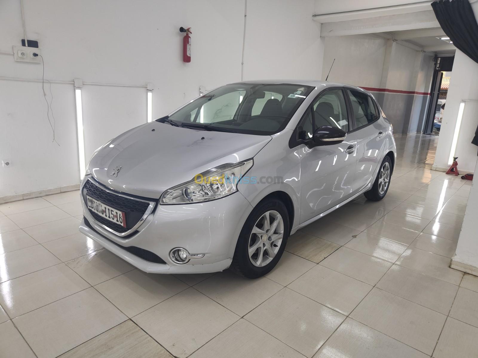 Peugeot 208 2015 Active