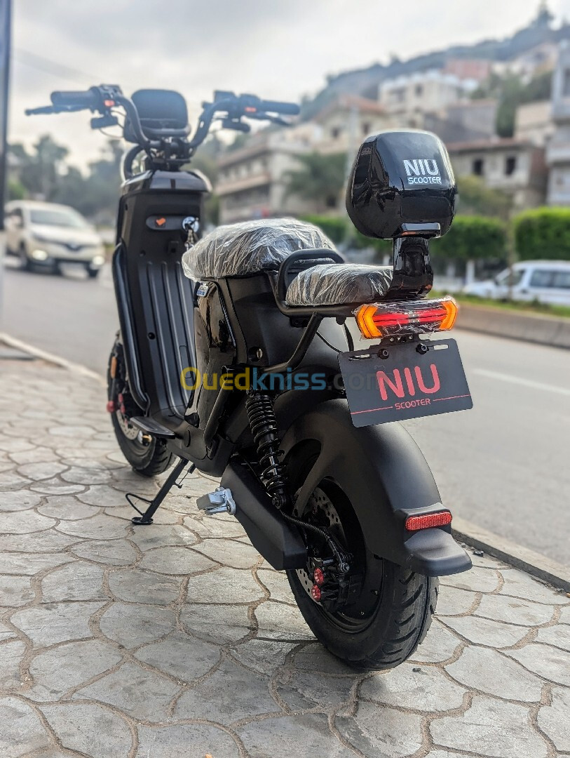 Nui scooter ElECTRIC 2024