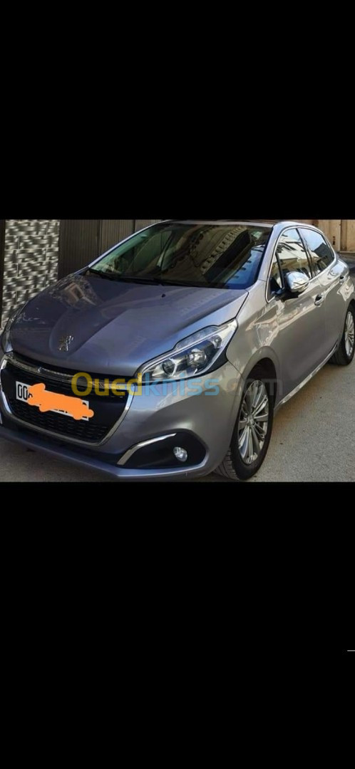 Peugeot 208 2019 Allure