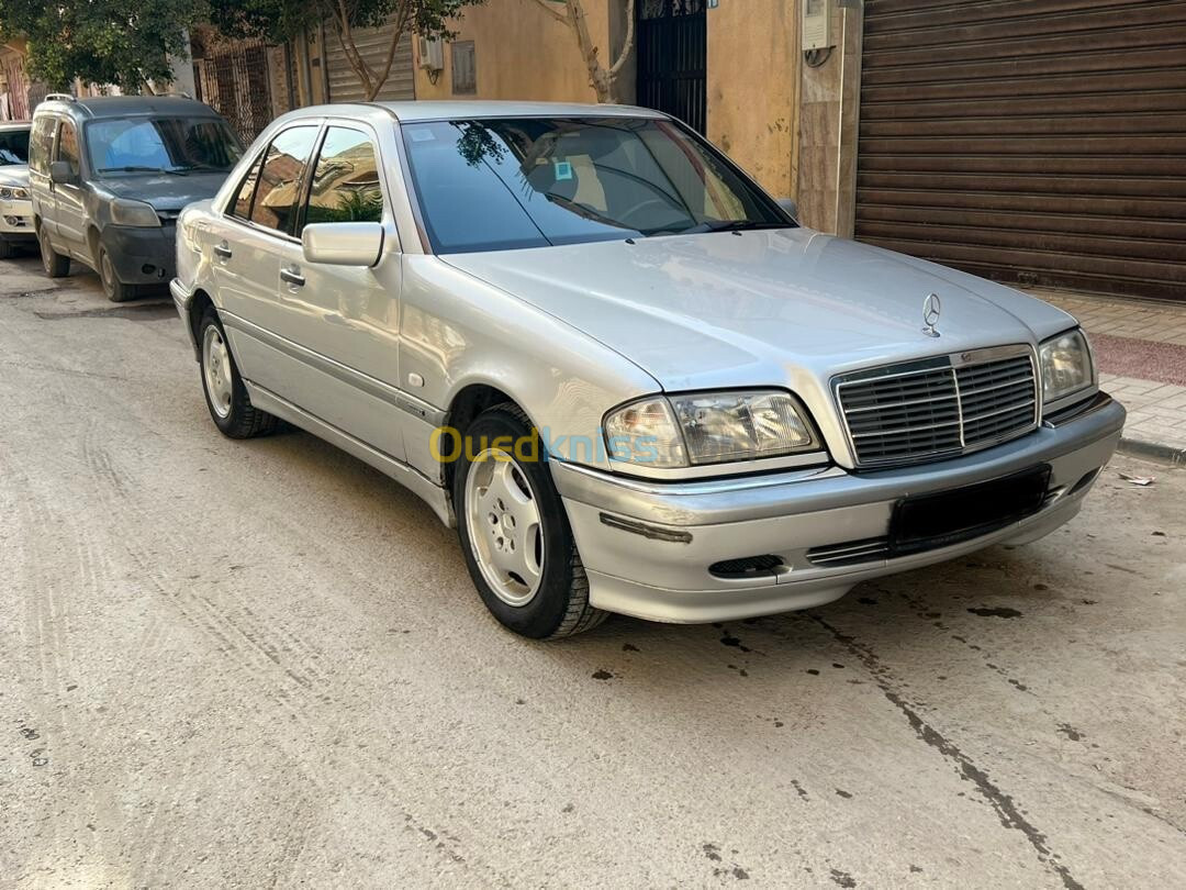 Mercedes Classe C 1995 C250