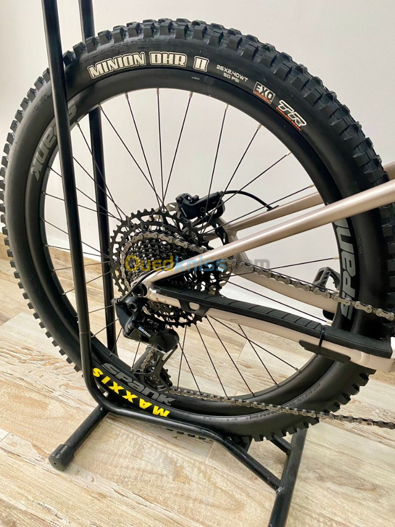 VTT commencal méta META HT XS 12v