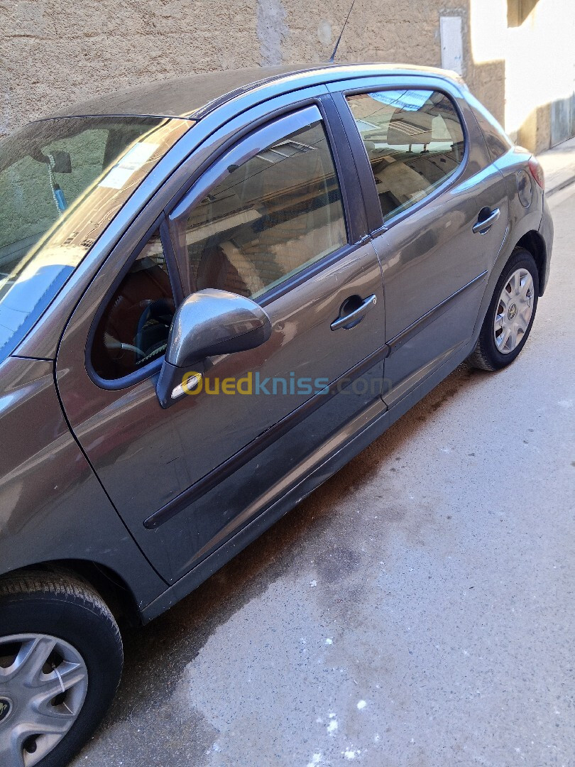 Peugeot 207 2008 207