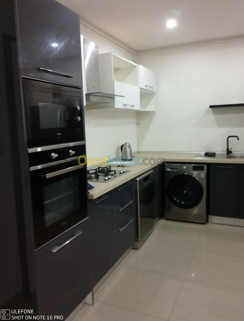 Location Appartement F2 Alger Hydra