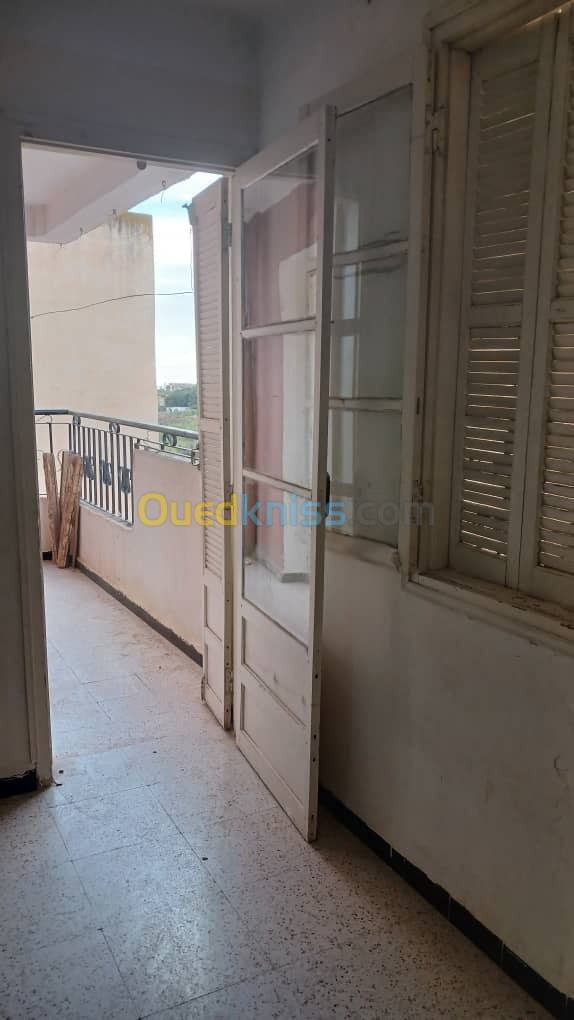 Location vacances Appartement F3 Boumerdès Tidjelabine