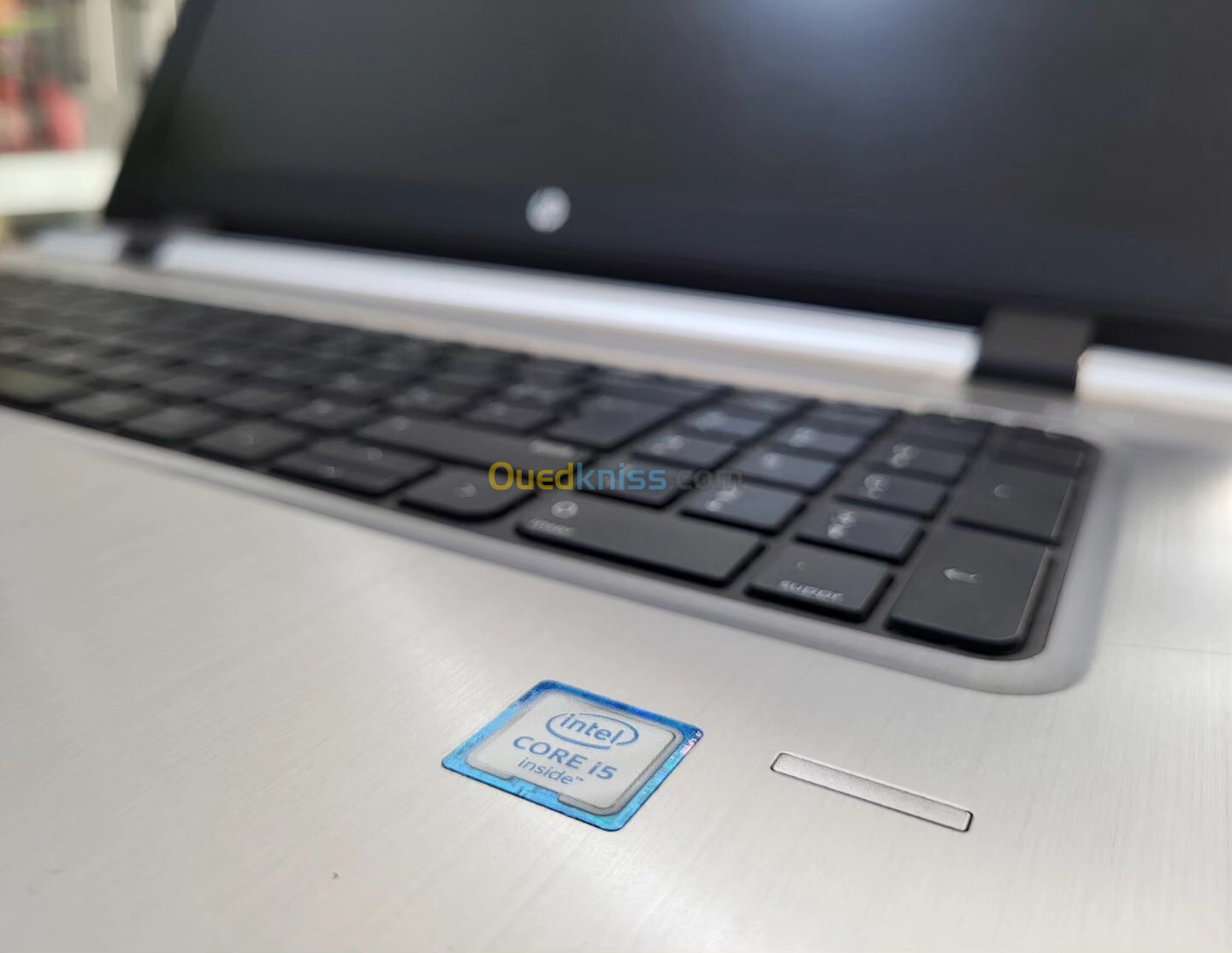 HP PROBOOK I5 6200U + Radeon 7 