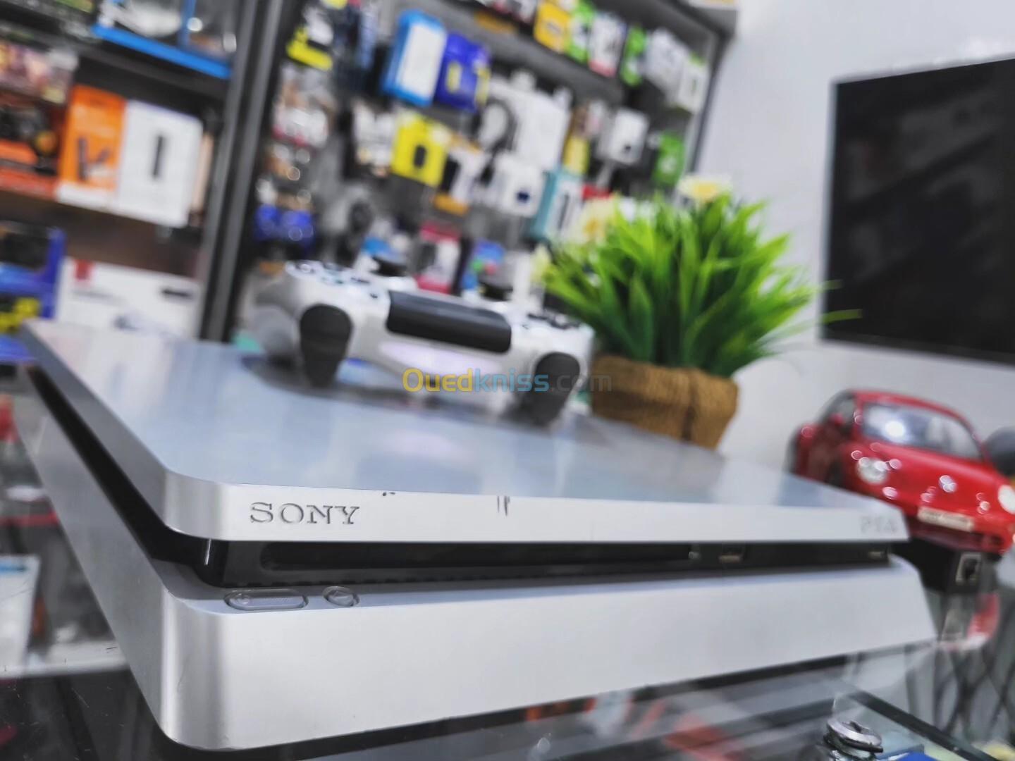 SONY PS4 SLIM FLACHÉ  VERSION 11.00 + Dongle 