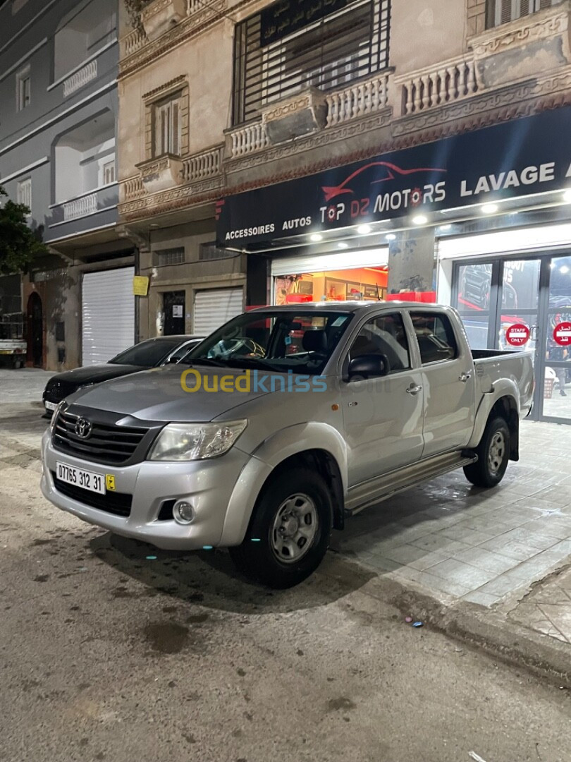 Toyota Hilux 2012 Première main