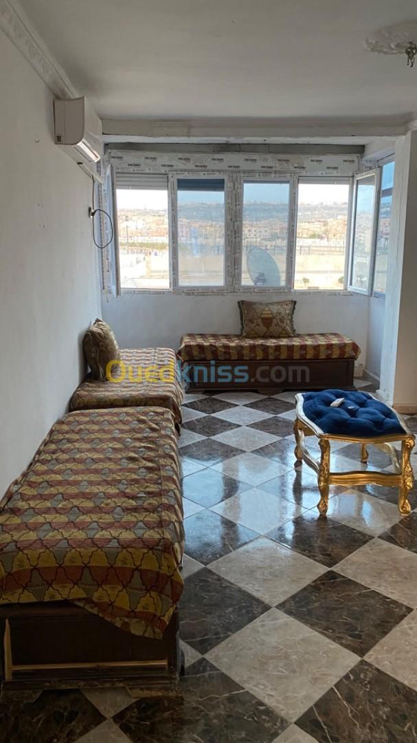 Location vacances Appartement F4 Mostaganem Mostaganem