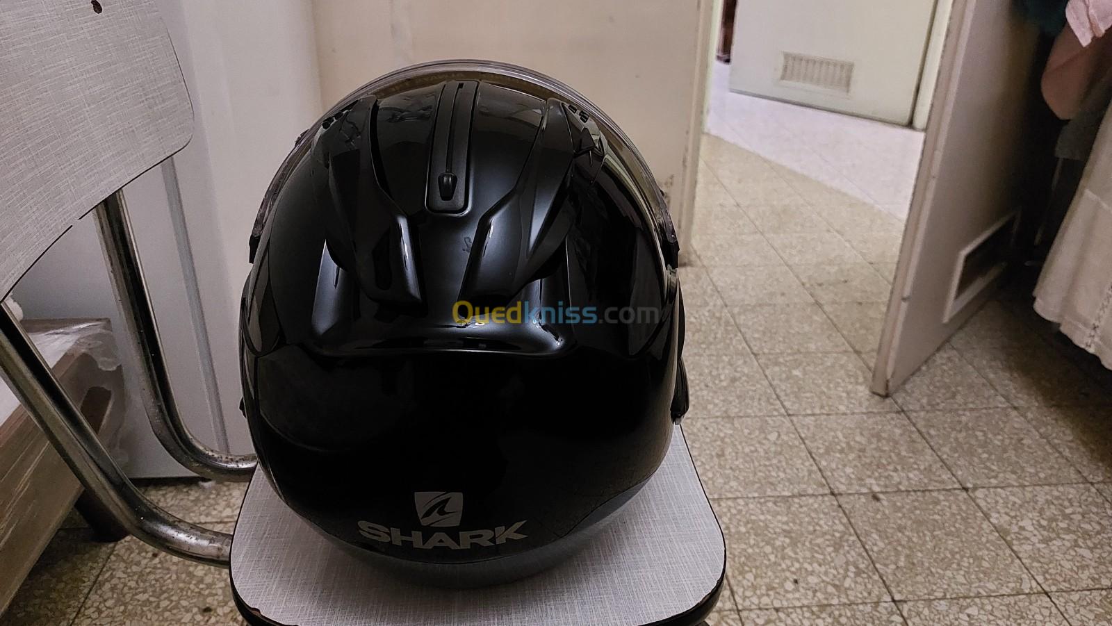 Casque moto 