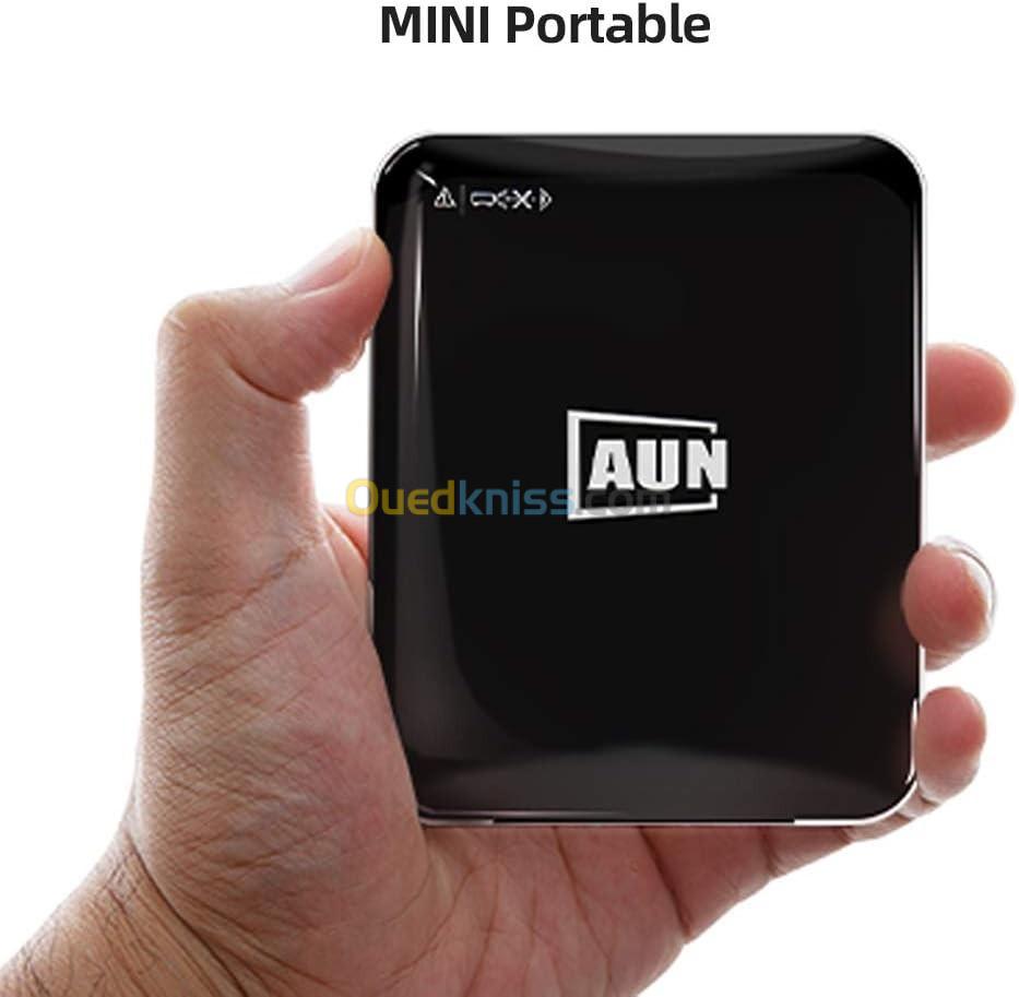 Mini projecteur AUN X3