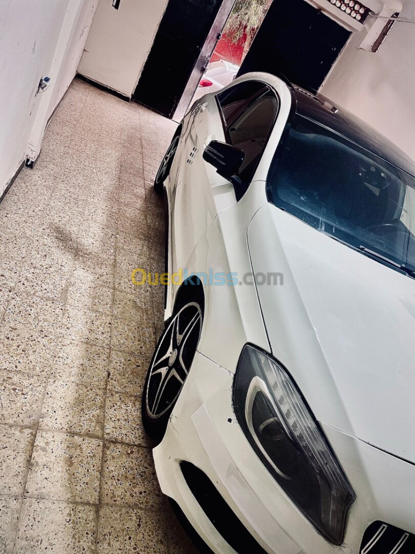 Mercedes Classe A 2013 180  Sport +