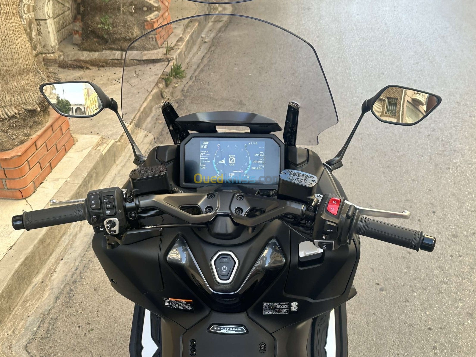 Yamaha Tmax 562 2023