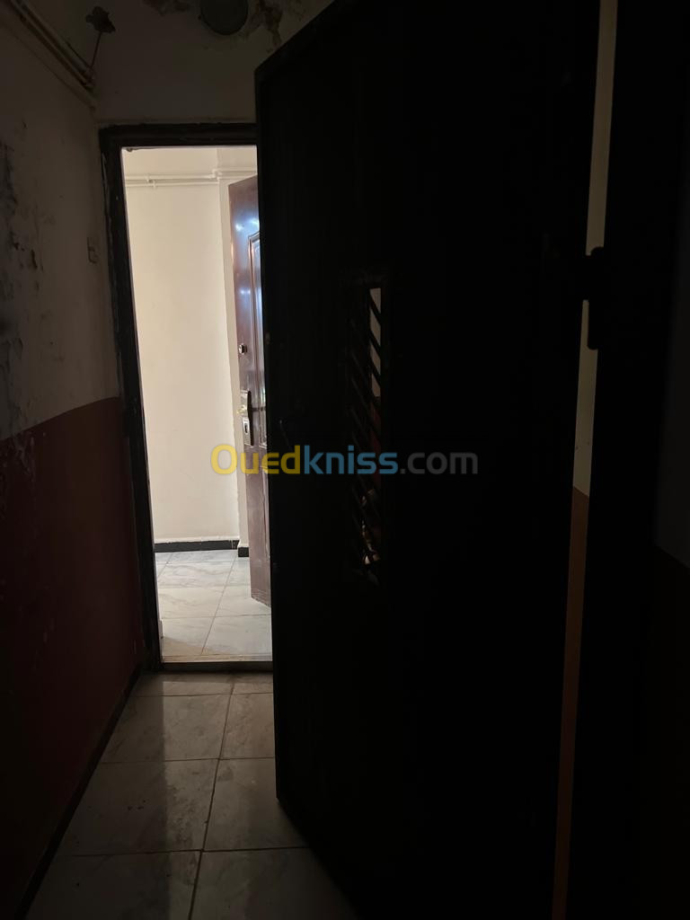 Vente Appartement F3 Tiaret Tiaret