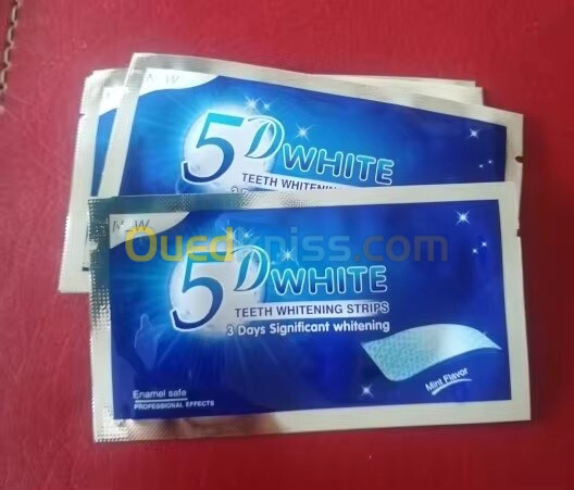 Autocollants de blanchiment des dents 5D Gel pour dents blanches Bandes de blanchiment des dents 