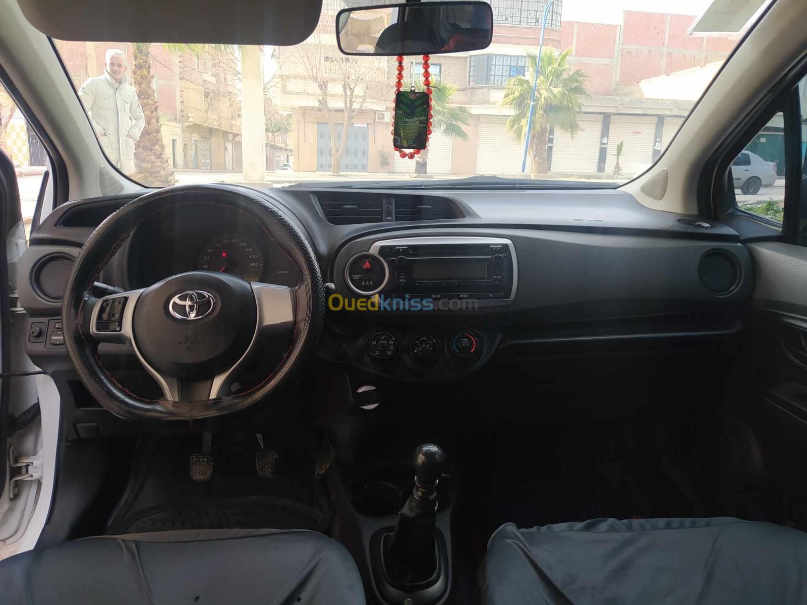 Toyota Yaris 2013 Koria