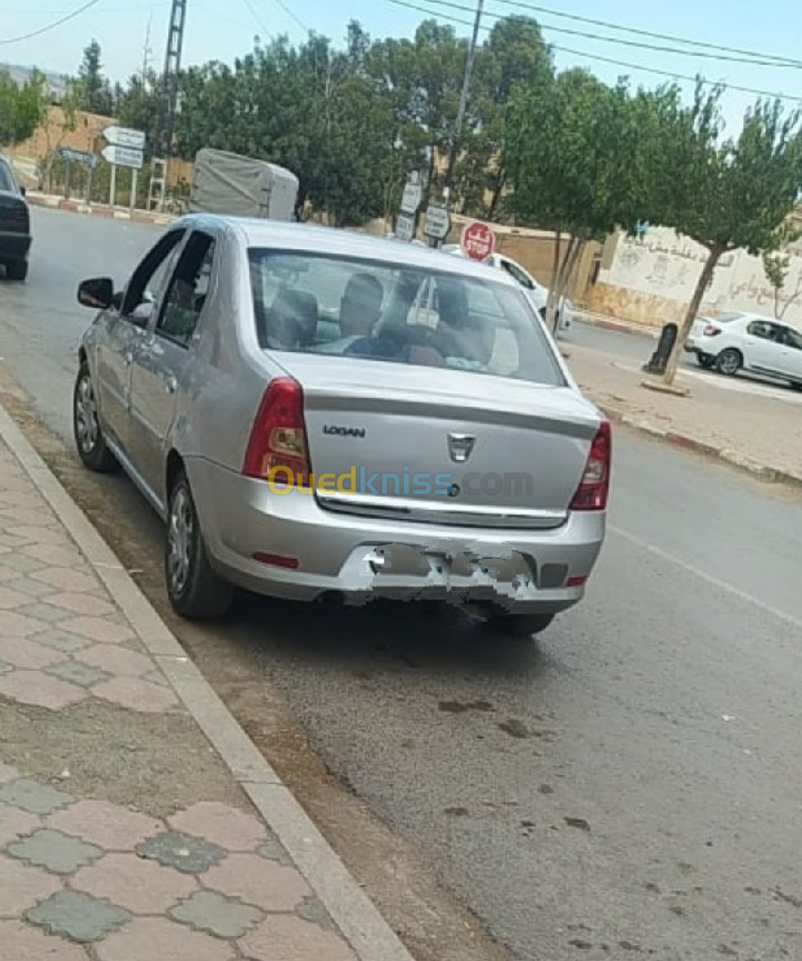 Dacia Logan 2012 La tout