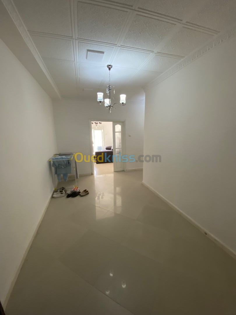 Vente Appartement F5 Oran Ain el turck