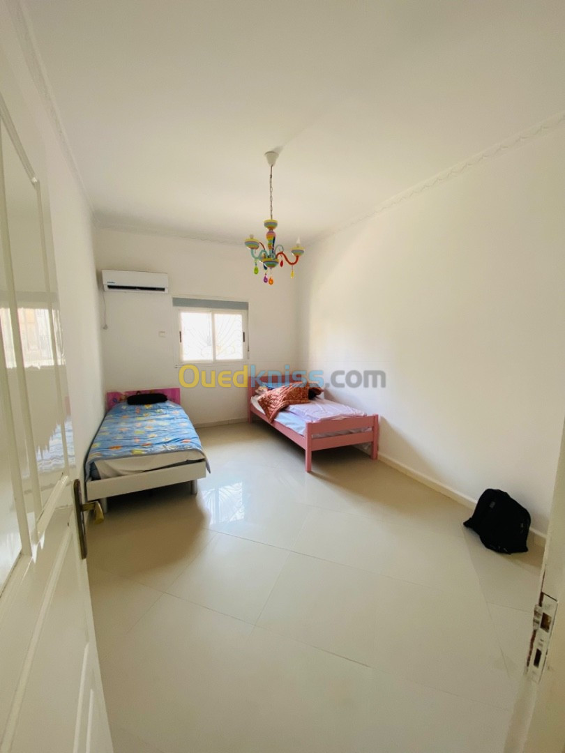 Vente Appartement F5 Oran Ain el turck