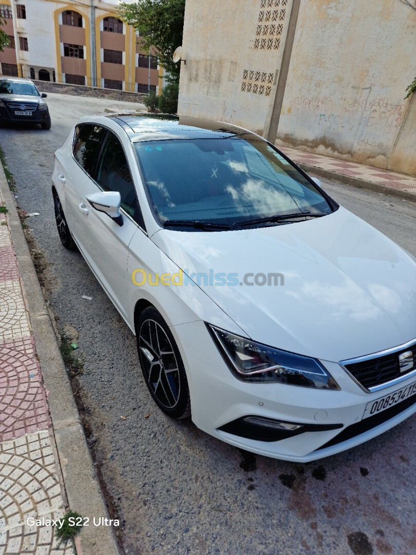 Seat Leon 2019 beats