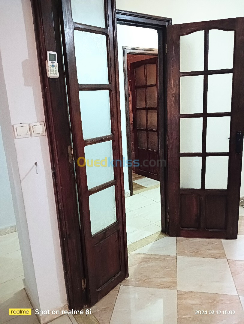 Location Appartement F4 Alger Bordj el bahri