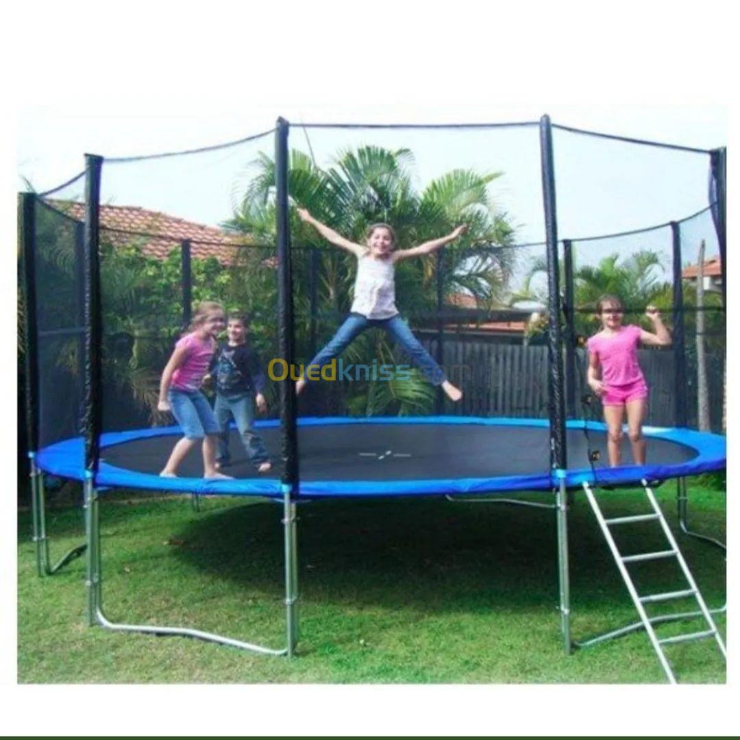 Trampoline 