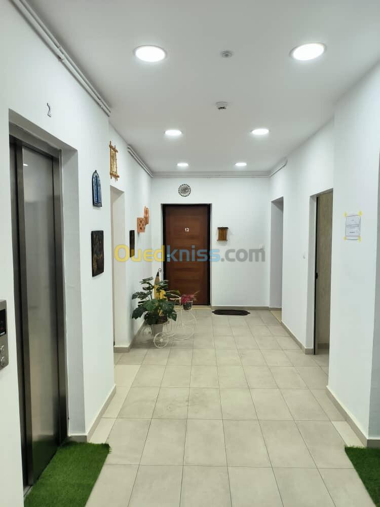 Vente Appartement F4 Alger Bordj el bahri