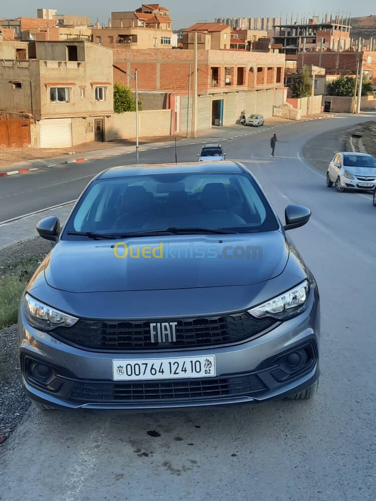 Fiat Tipo 2024 City