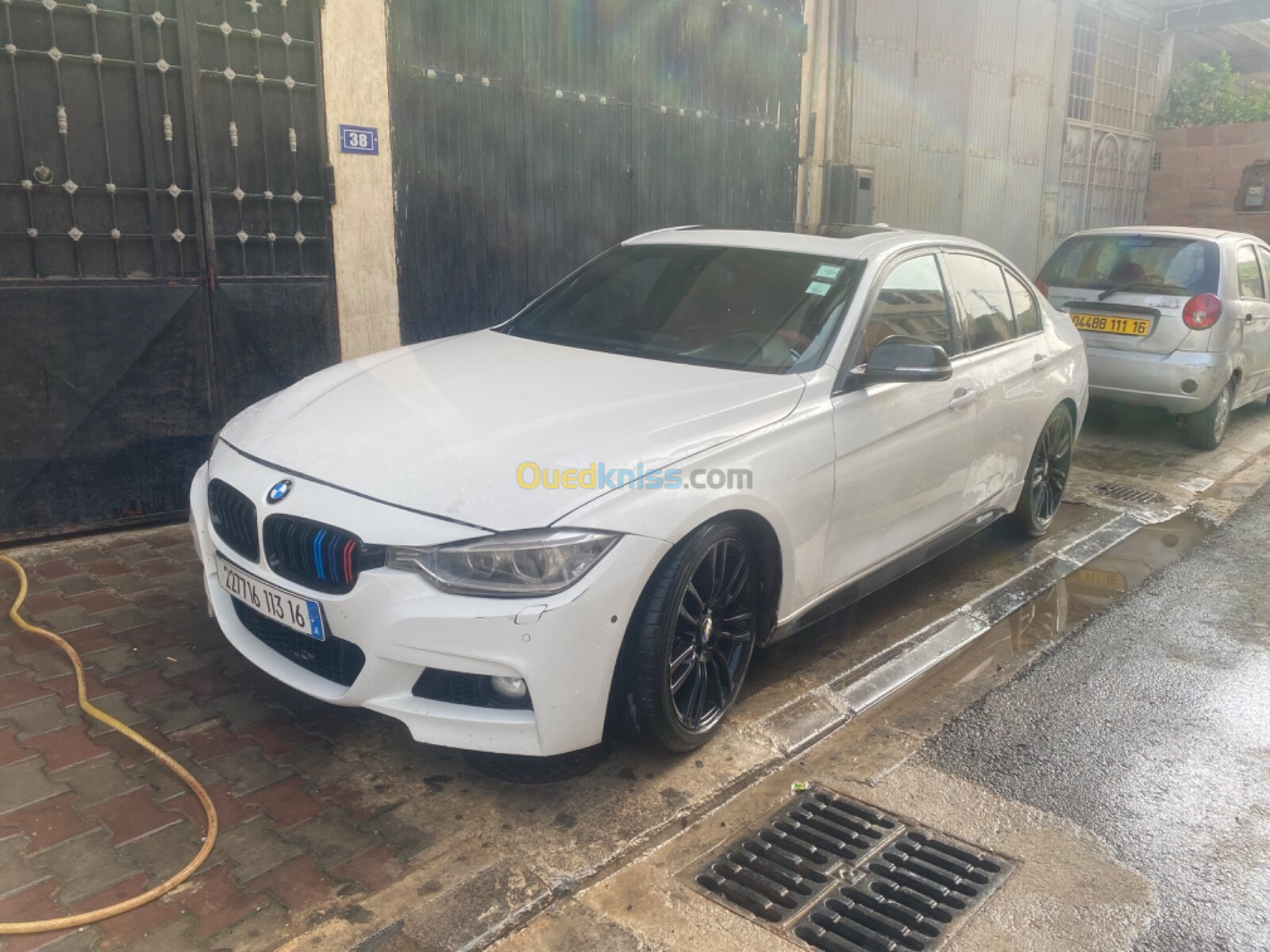 BMW F30 2013 Pack m