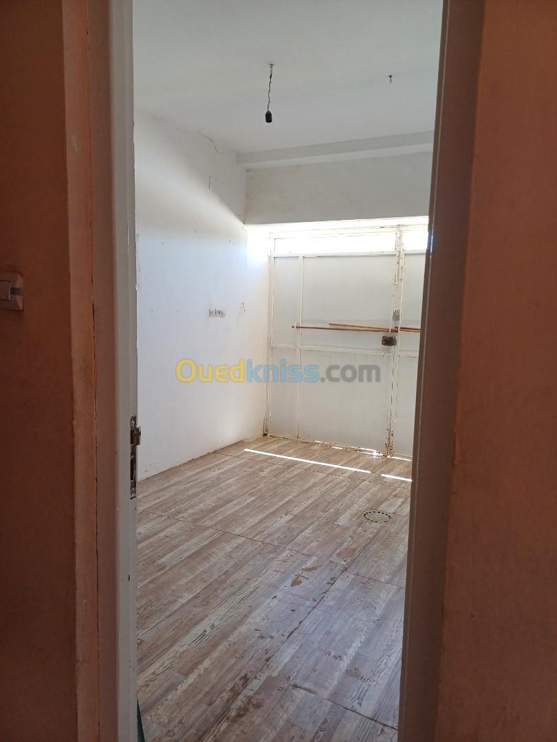 Vente Appartement F6 Relizane Mazouna