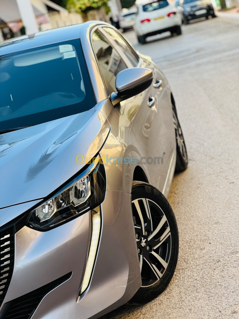 Peugeot 208 2021 Allure Facelift