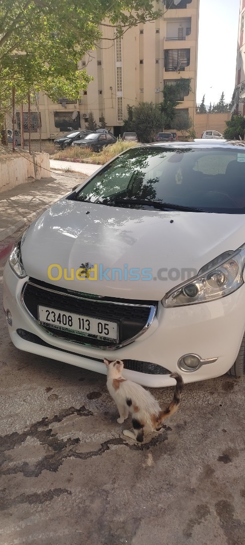 Peugeot 208 2013 Allure