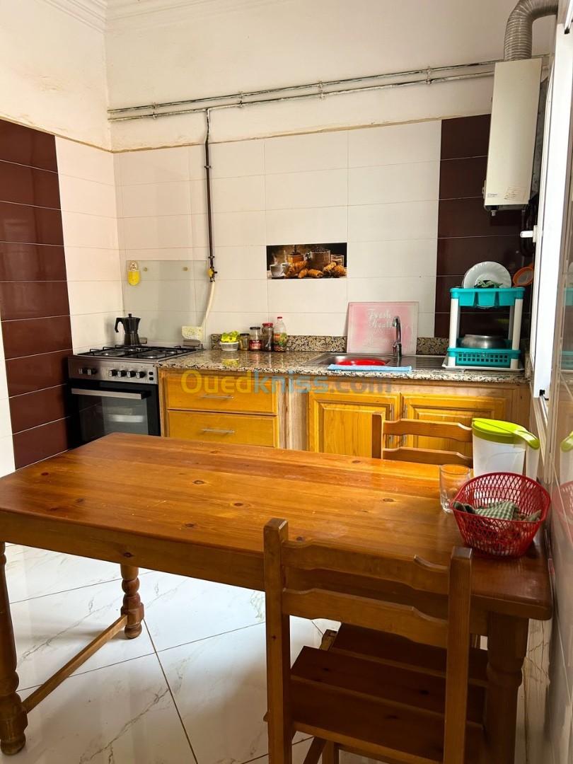 Location vacances Appartement F4 Mostaganem Mostaganem