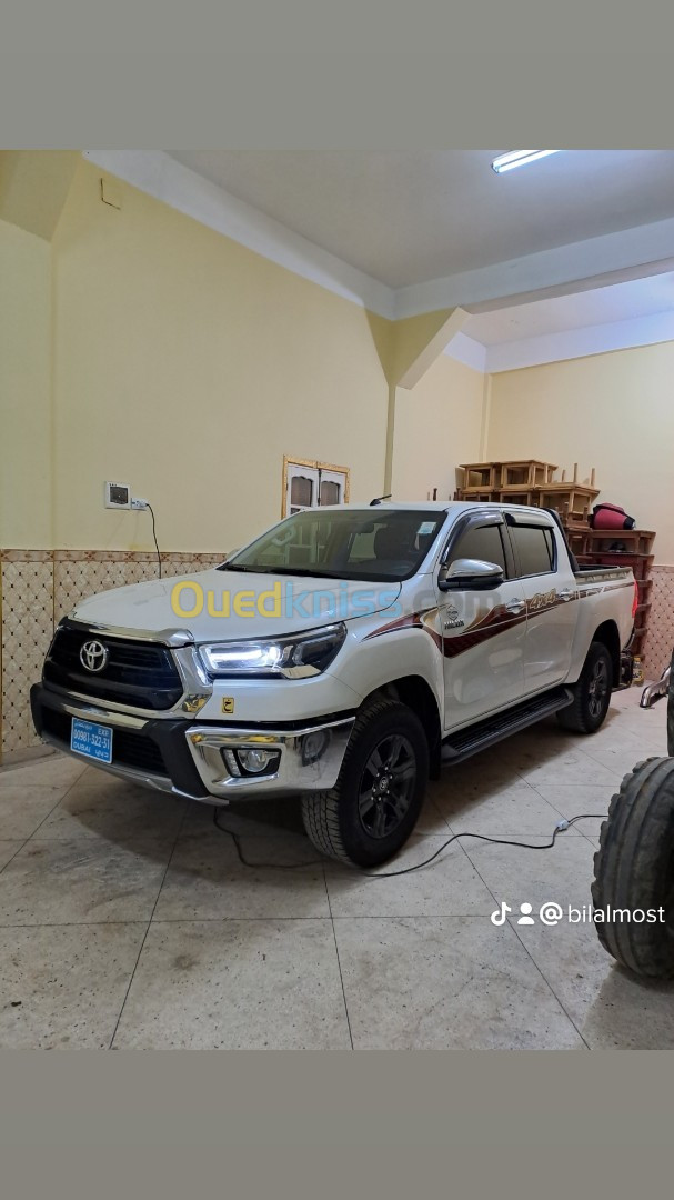 Toyota Hilux 2022 LEGEND DC 4x4