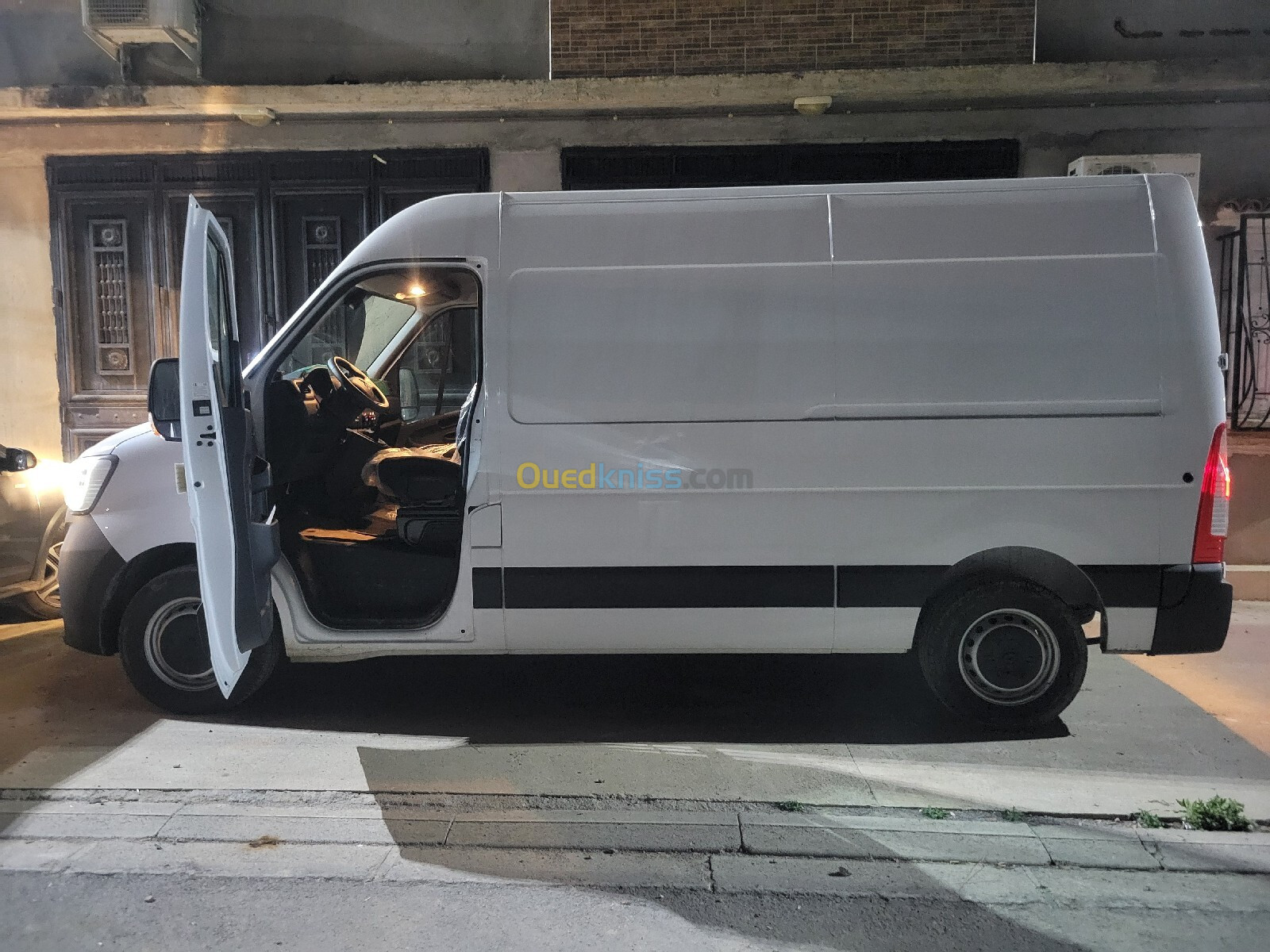 Renault Master 2p 2023