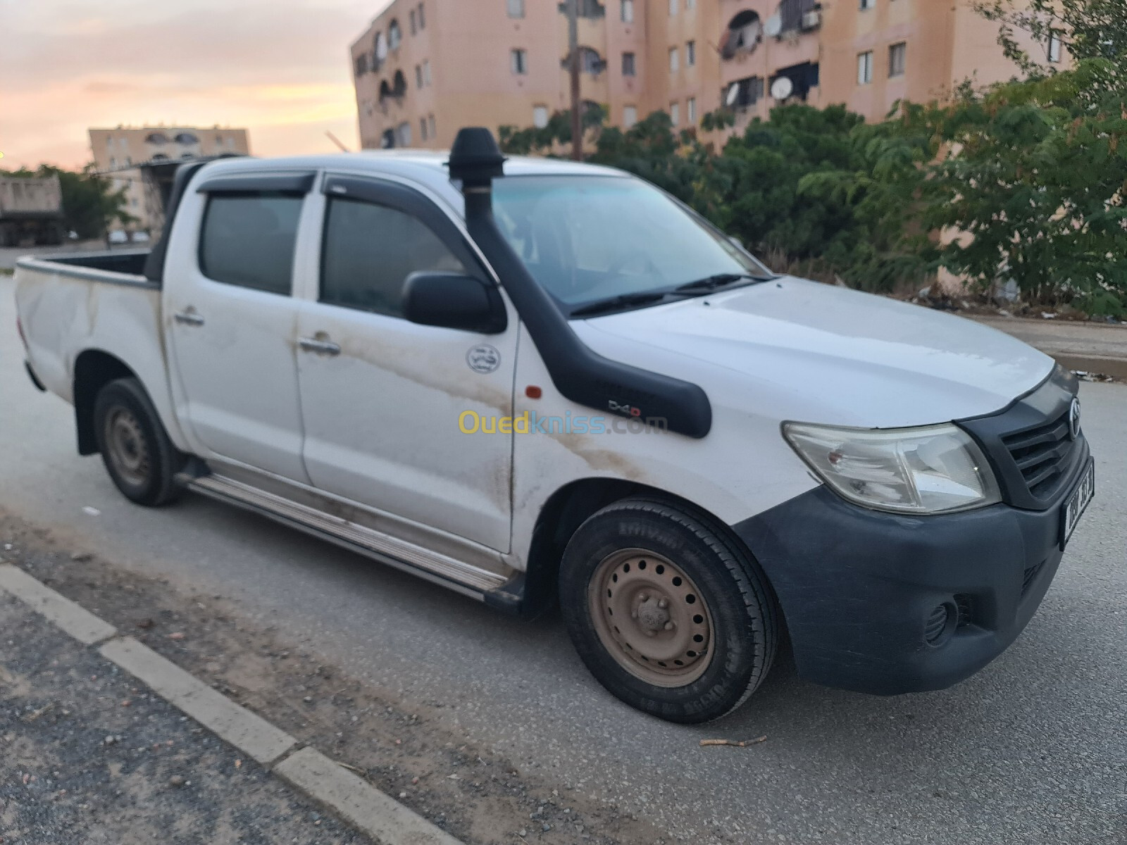 Toyota Hilux 2013 D,cabin