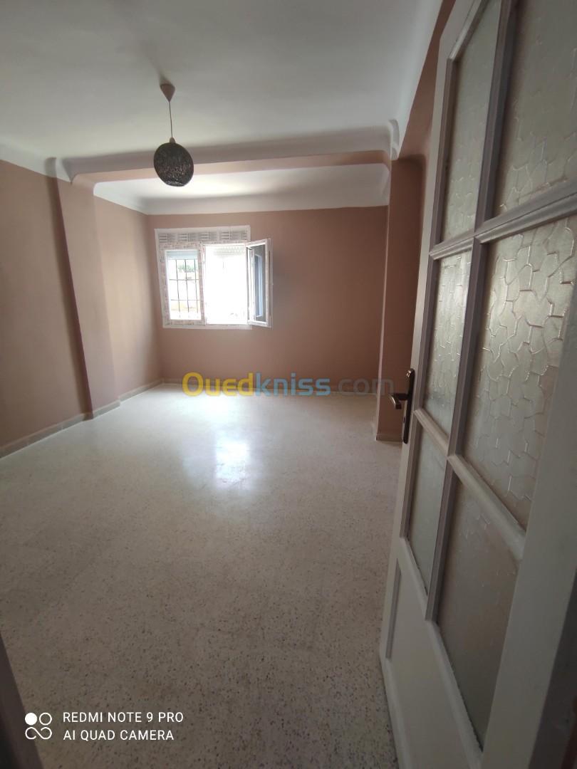 Location Appartement F3 Tipaza Tipaza