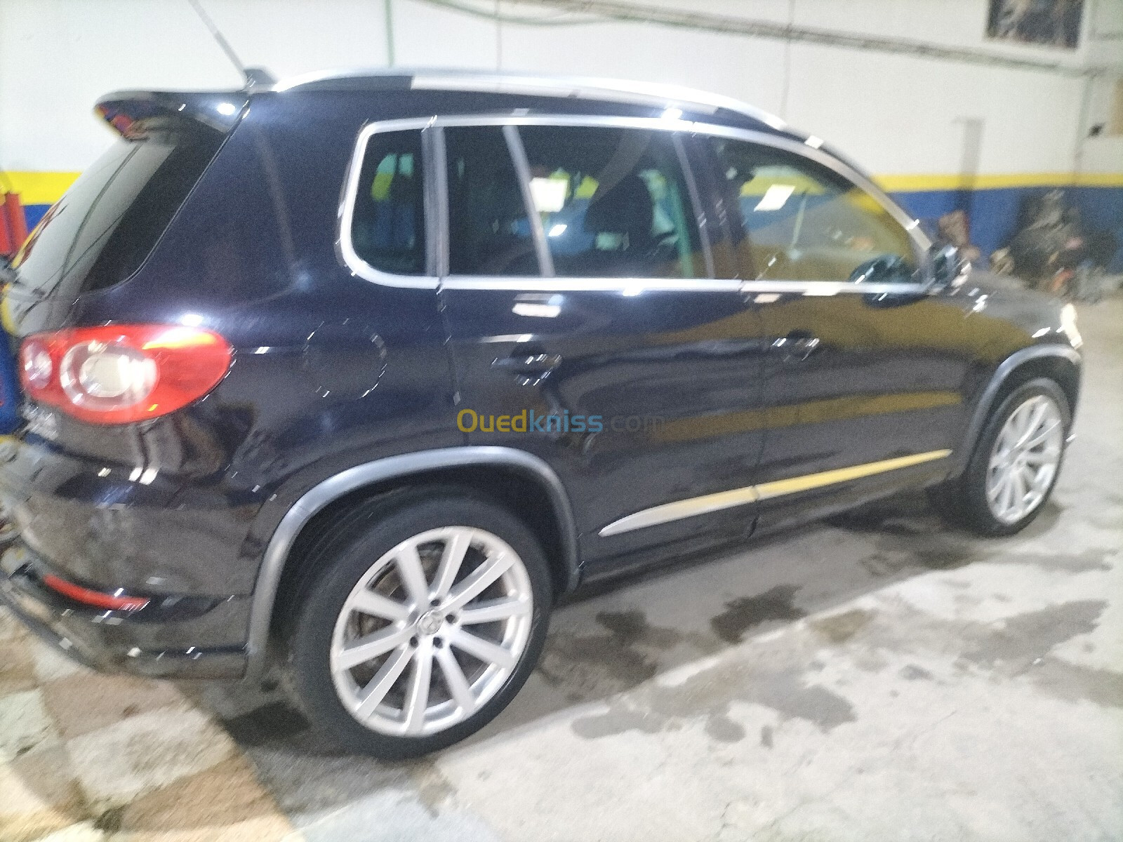 Volkswagen Tiguan 2011 R Line