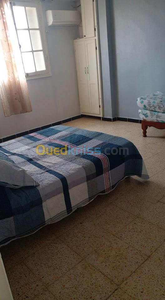 Location vacances Appartement F2 Tlemcen Marsa ben mhidi