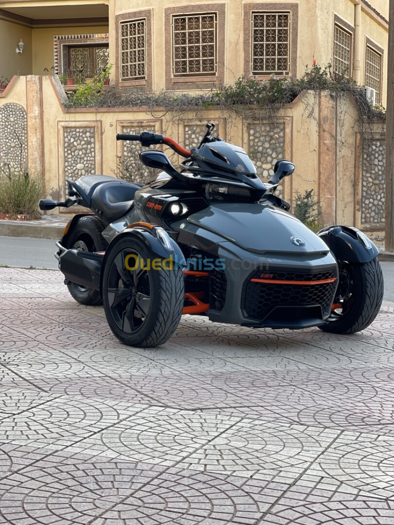 Can-Am Spyder 2021