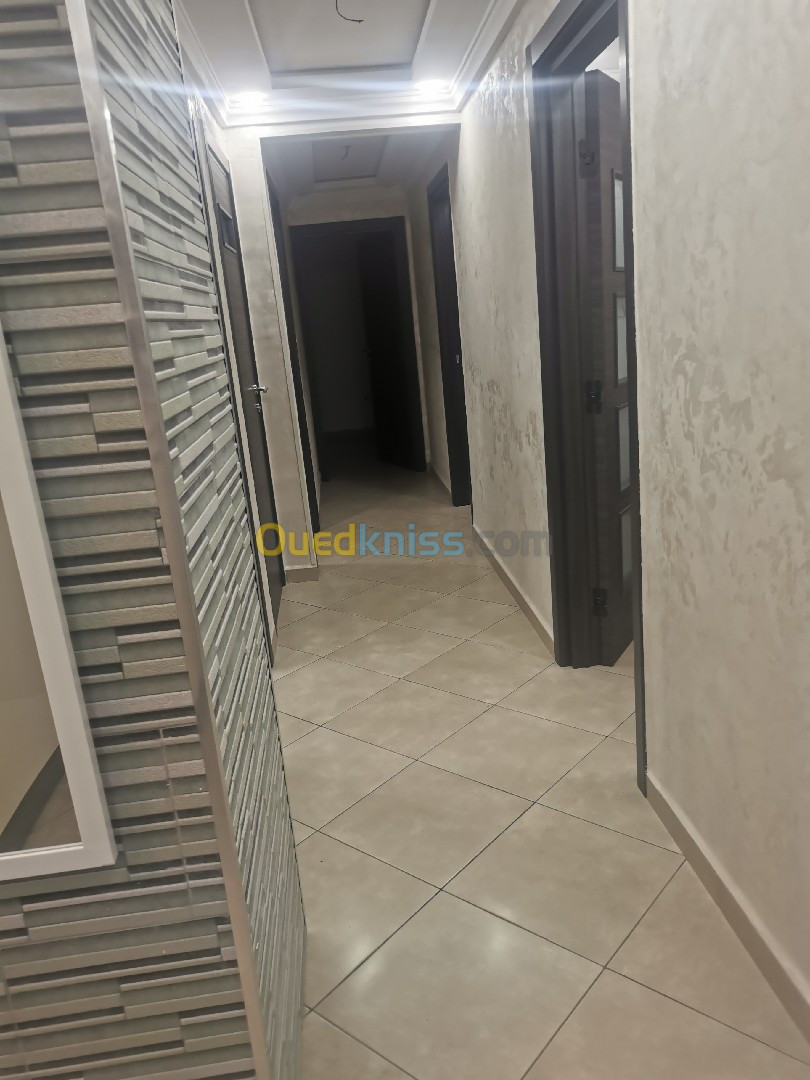 Vente Appartement F4 Alger Ain benian